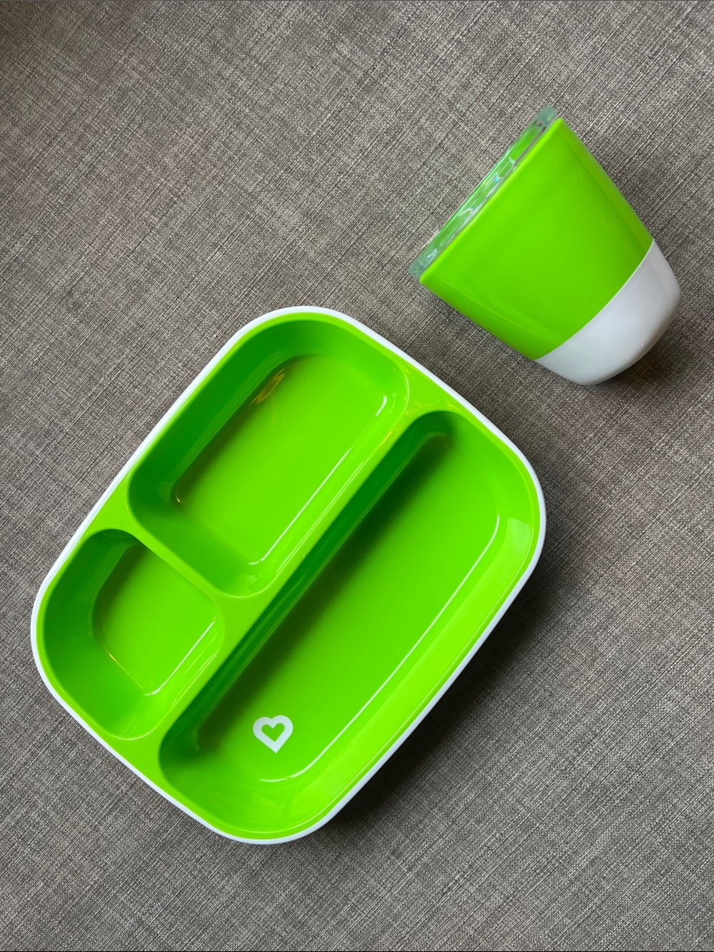 Munchkin Splash Divided Plate and Lidded Cup Set Green
